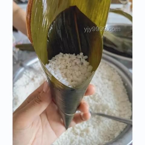 加热粽子秘籍：水煮VS上锅蒸？揭秘九成人的误区